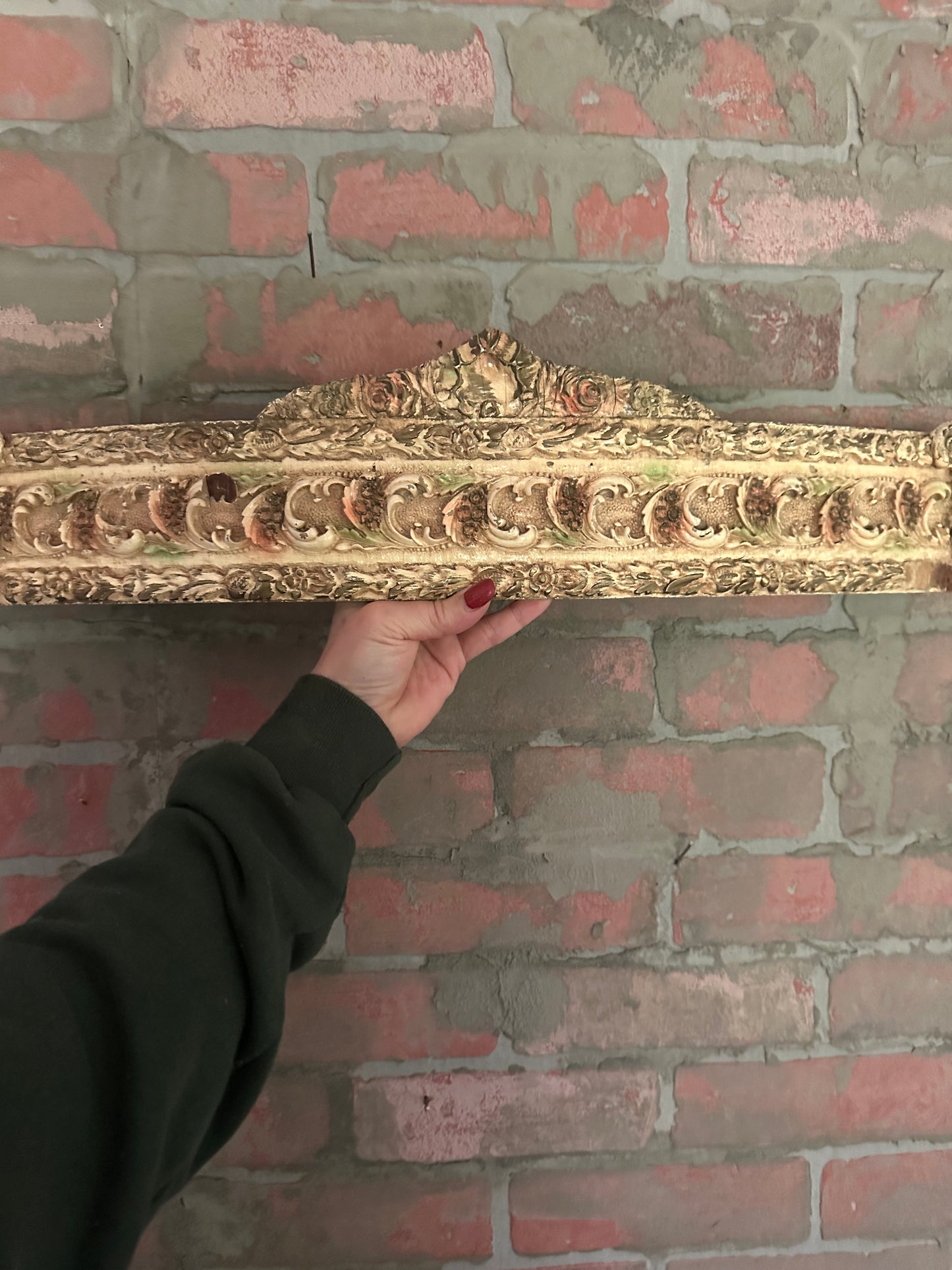 Antique Plaster Cornice