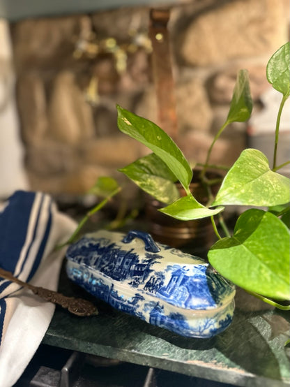 Beautiful Flow Blue Butter Dish | RARE