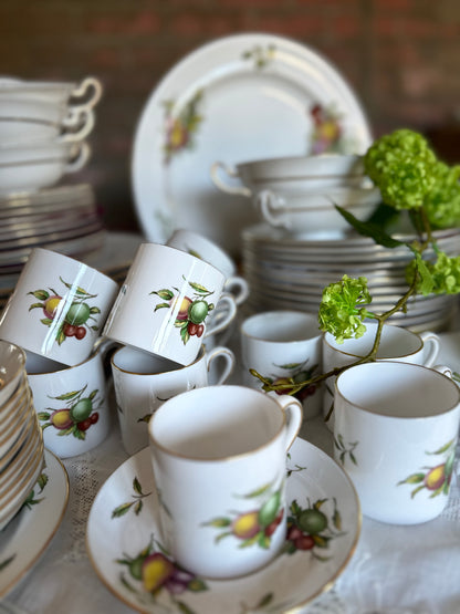 114 Pieces Spode England Based on 1815 Pattern 'Blenheim' - HUGE SET, No Flaws! No Lead!