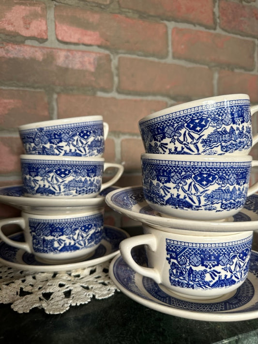 BLUE WILLOW | Set of 6 Coffee Cups & 4 Saucers